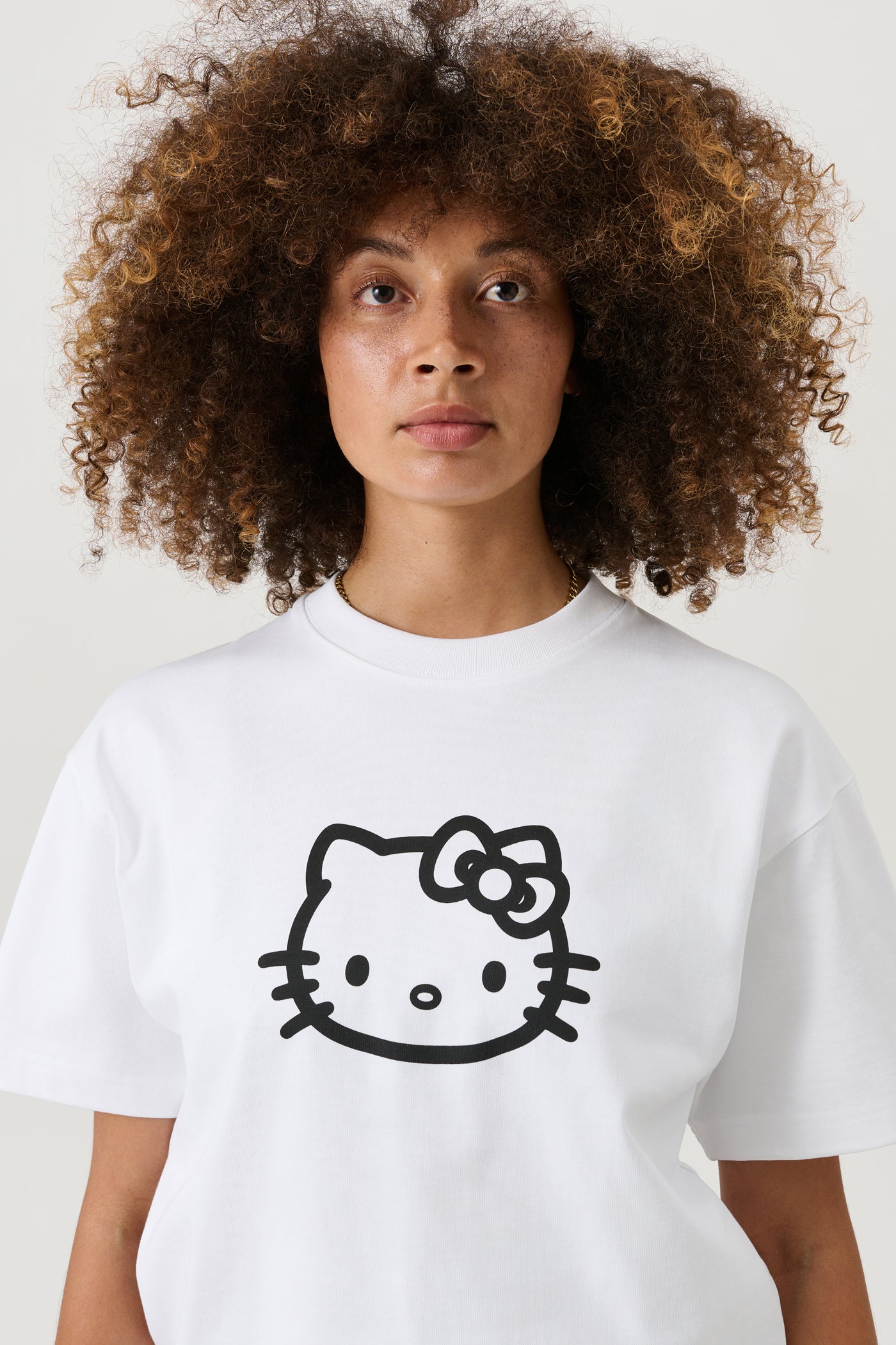 トレカ付き★ HELLO KITTY x KEY POPUP Tシャツ 白 トレカ付き☆ HELLO KITTY x KEY POPUP Tシャツ 白