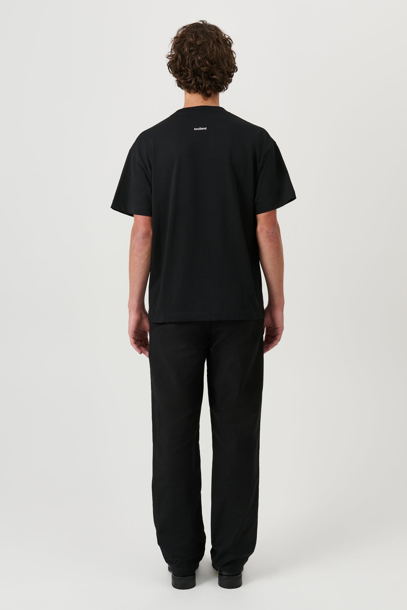 【関税込み】Soulland ブラック Kai Tシャツ KAI_skater_T-shirt-T-shirt-