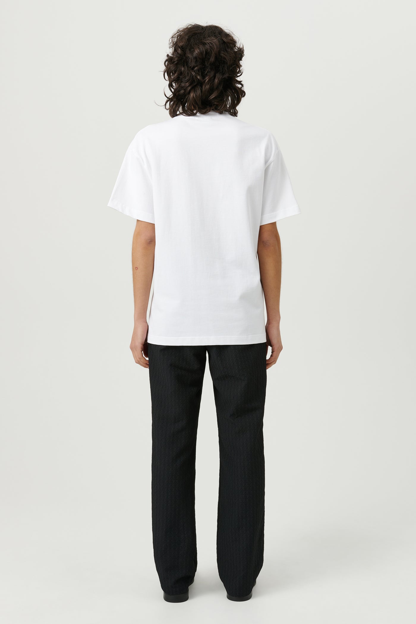 【SOULLAND】 ☆関税負担なし☆ Flowers T-シャツ KAI FLOWER T-shirt – Soulland