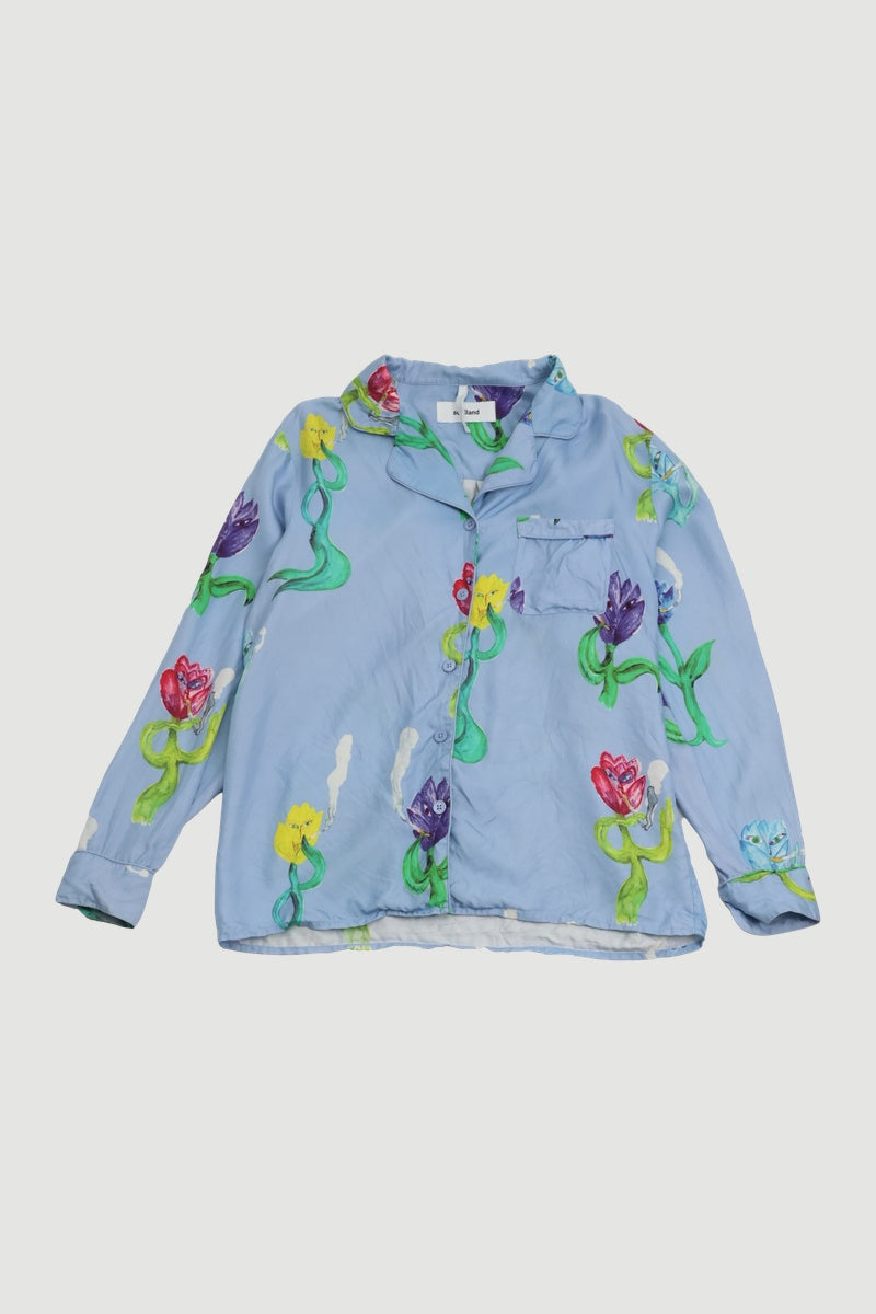 Reseller Charlie Roberts flower shirt